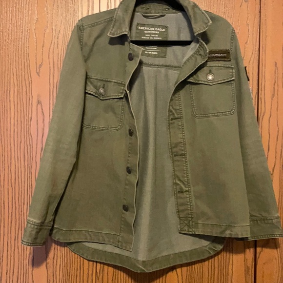 AEO Military Style Shacket. Perfect for fall! - Picture 1 of 4